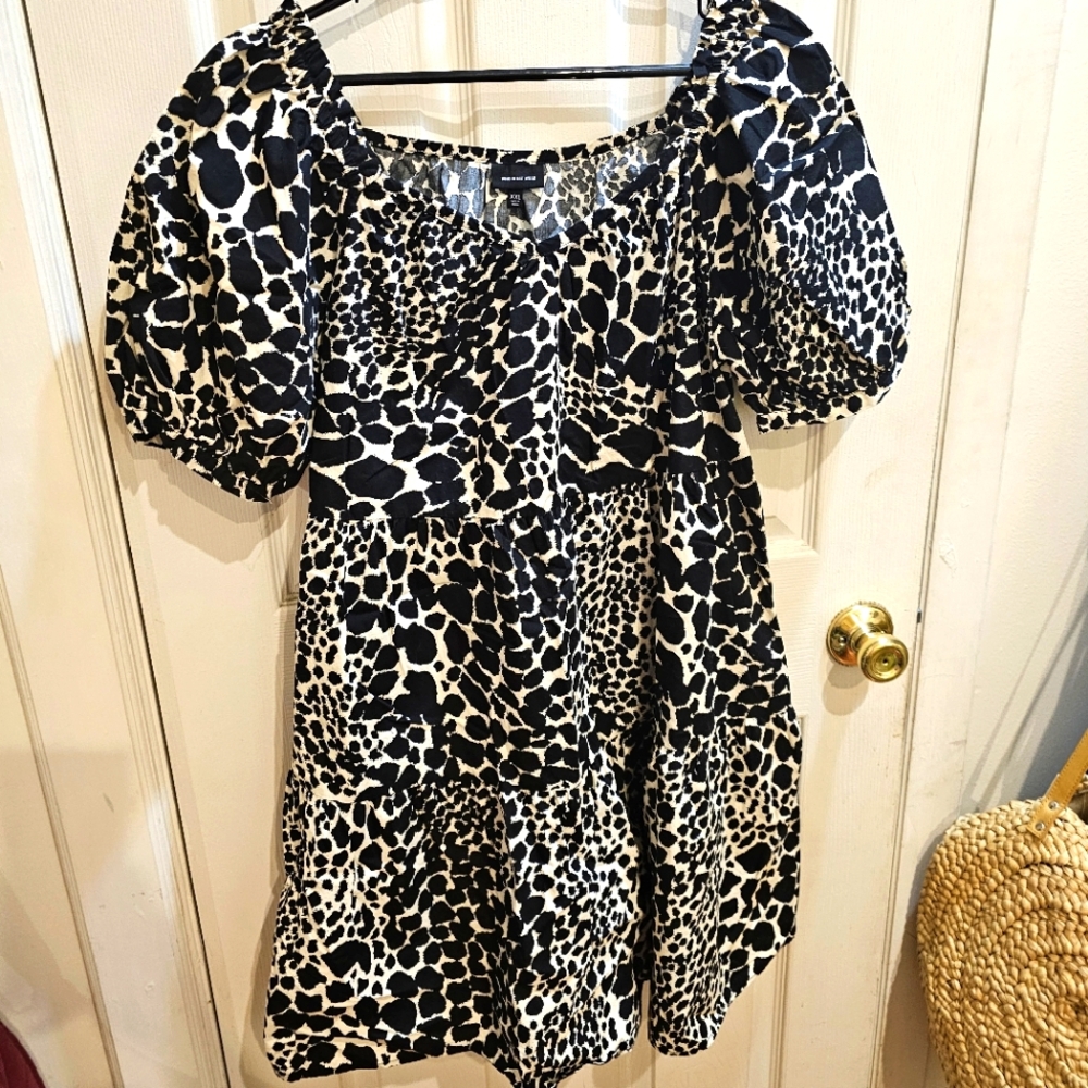 Who What Wear animal print baby doll dress EUC